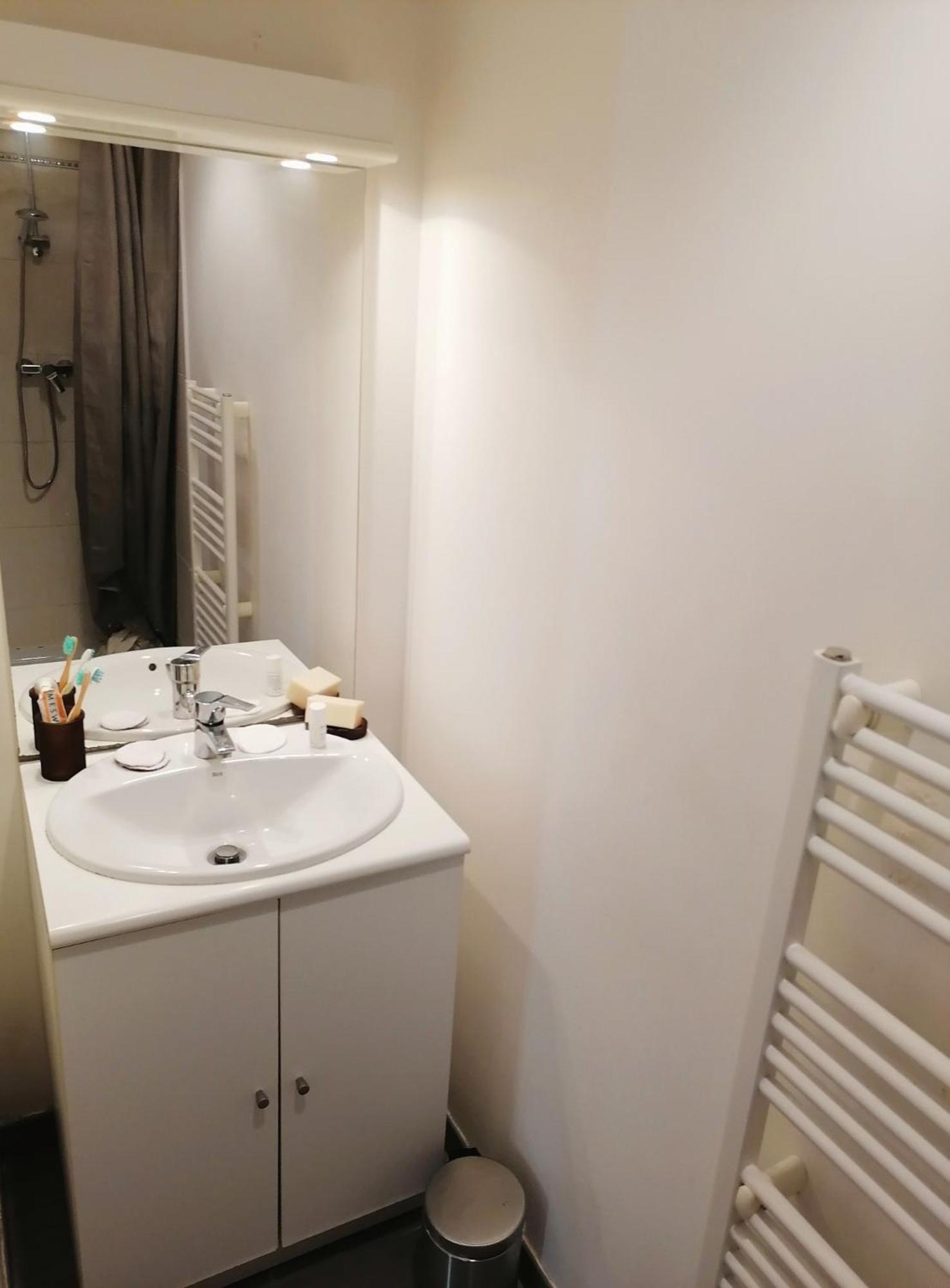 Appartement Pied-A-Terre Cosy Pour Escale Marseillaise à Marseille Extérieur photo